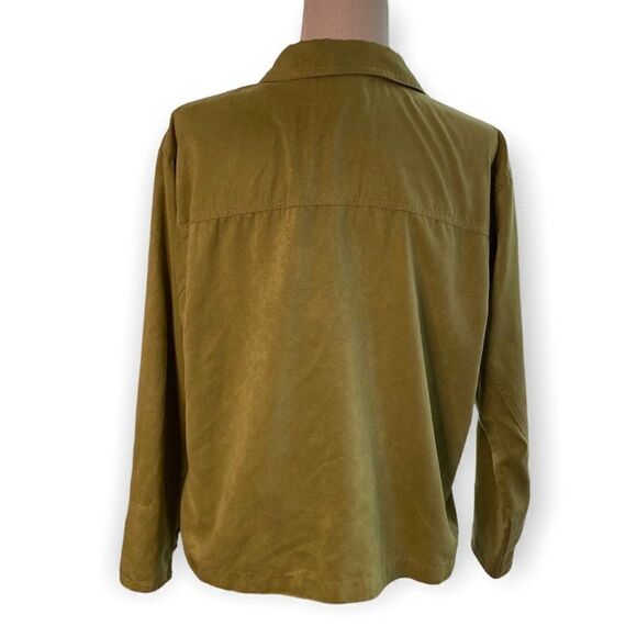 Chicos Design Womens Green Button Front Shirt SZ M - Picture 9 of 10